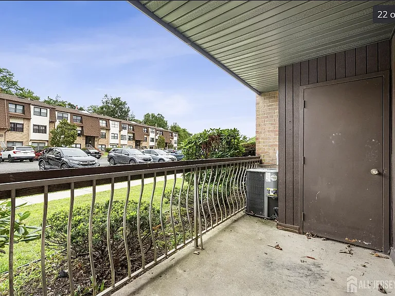 1602 Raspberry Ct — Photo 20
