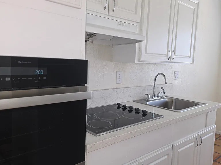 350 W Chino Canyon Rd #3 — Photo 7