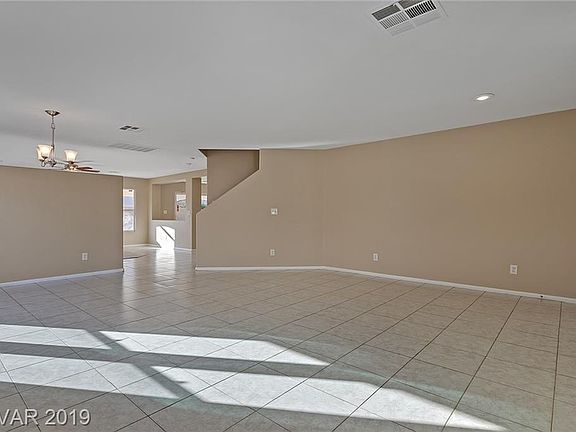 5th image of 5037 Elkin Creek Ave