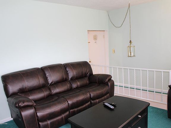 5th image of 8800 Cotswold Dr