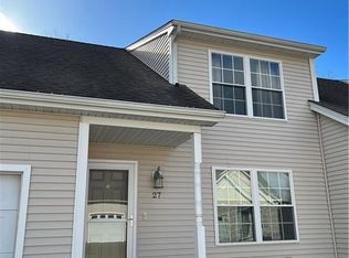 27 Cross Creek Rd #27, Plainfield, CT 06374