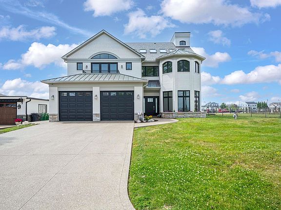 4th image of 32824 N River Rd