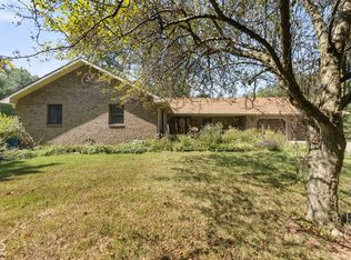 1317 Rabbitsville Rd, Mitchell, IN 47446