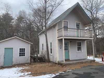9 Union Ave, Lake Pleasant, MA, 01347