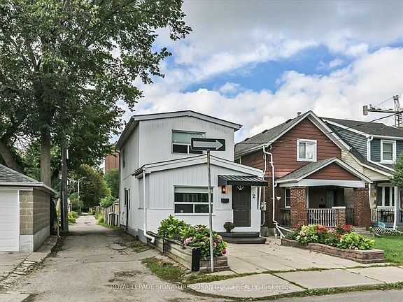 3rd image of 2 Sutherland Ave