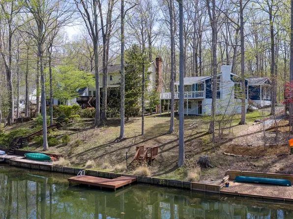 119 Larkspur Ln, Locust Grove, VA 22508