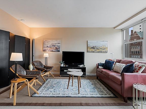 2nd image of 1150 N Lake Shore Dr APT 18J