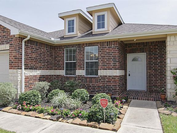 2nd image of 15010 Sun Glaze Dr
