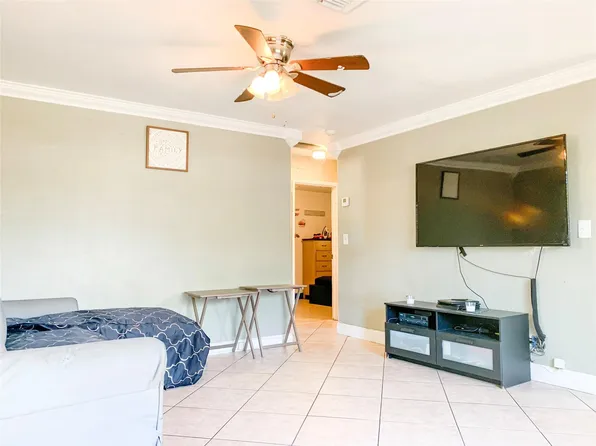 6260 NW 14th Street, Sunrise, FL 33313