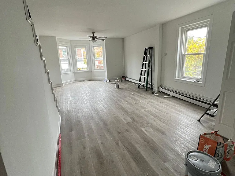 1216 Linwood Ave #2 — Photo 13
