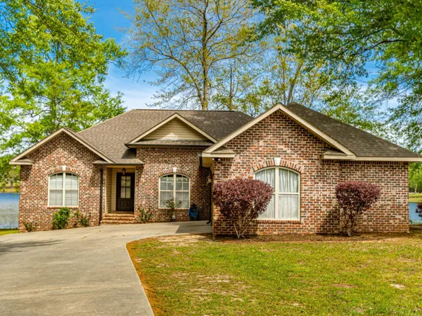 145 Archel St, Petal, MS 39465