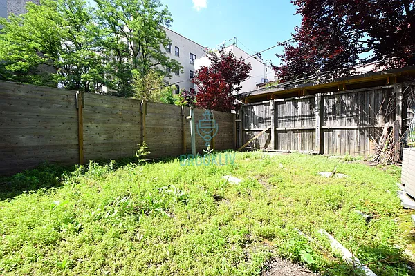 Rented by null | media 63