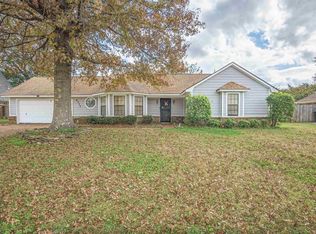 8055 Claredale Dr, Bartlett, TN 38133
