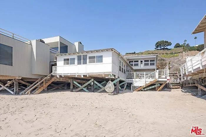 22834 Pacific Coast Hwy — Photo 11