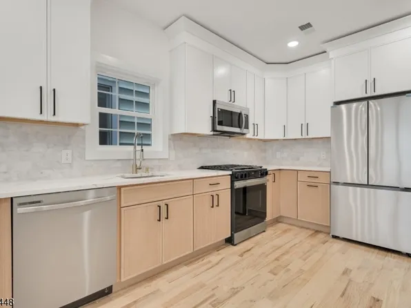 196 Taylor St, City Of Orange Twp., NJ 07050