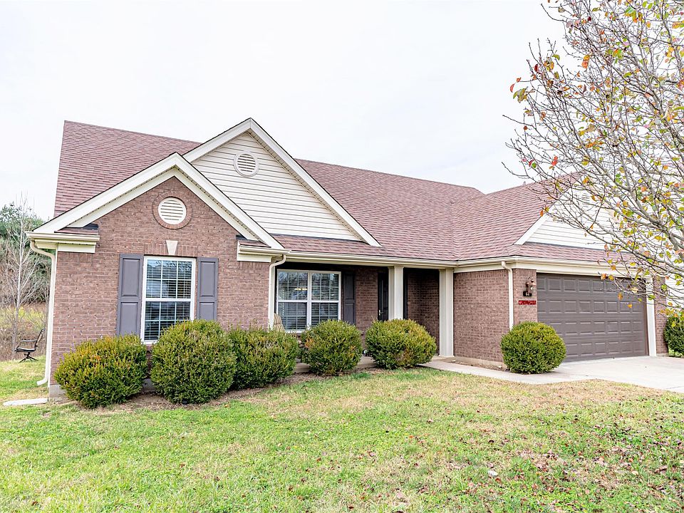 1st image of 64 Wexford Ct