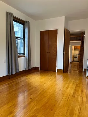 Rented by Compass | media 26