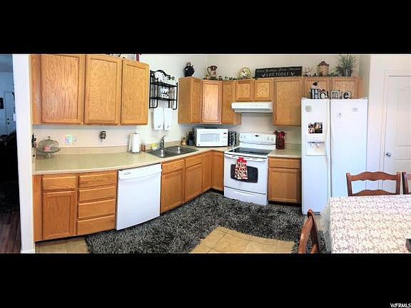 4th image of 1622 W Big Oak Dr