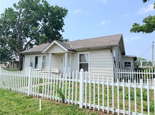 16620 Evans Rd, Basehor, KS 66007