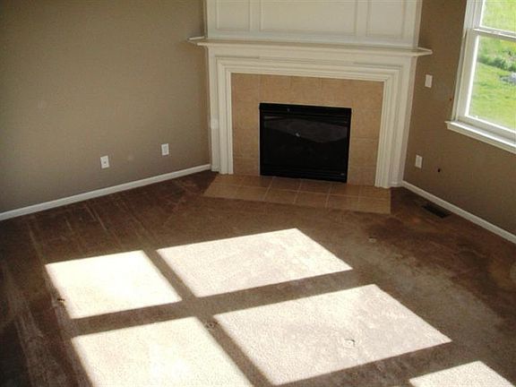 4th image of 9671 W Avondale Cir