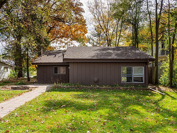3rd image of 23368 W Lake Shore Dr