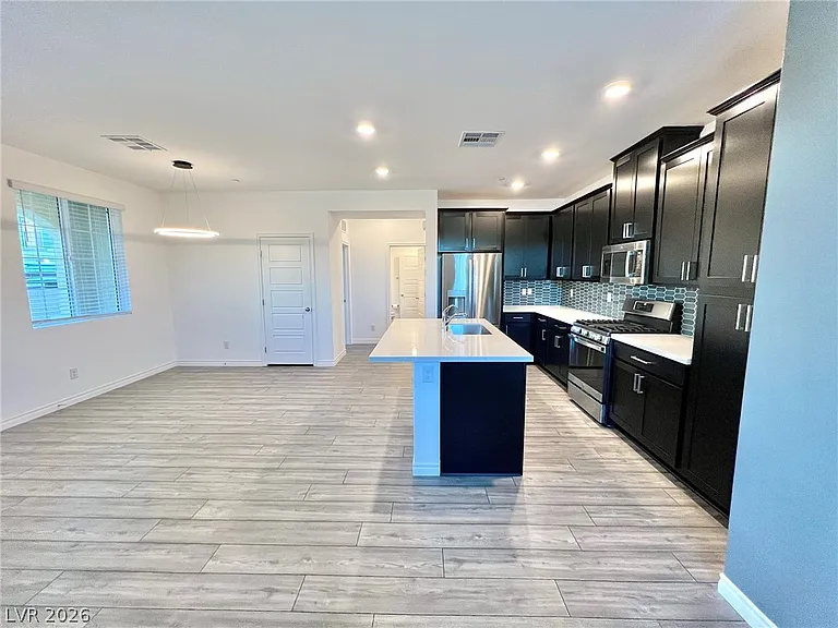 20 Barbara Ln #41 — Photo 6