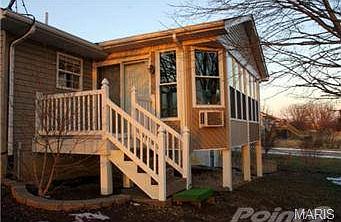 4th image of 201 Castlewood Dr