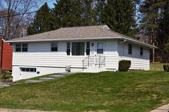 2nd image of 310 Doyleson Ave