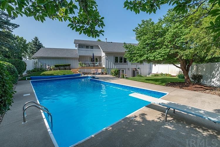 1st image of 21949 Angela Dr