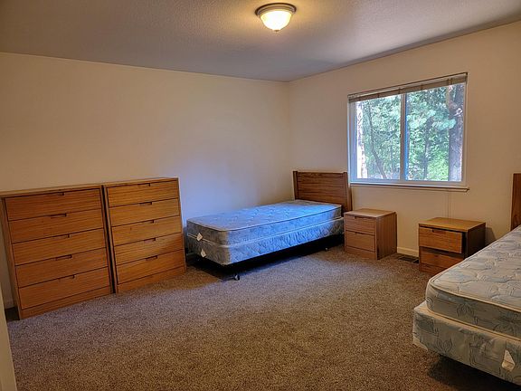 3rd image of 26830 Silver Dr