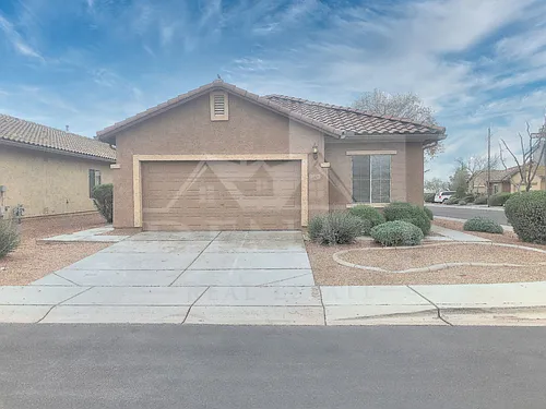 7347 W Millerton Way Photo 1