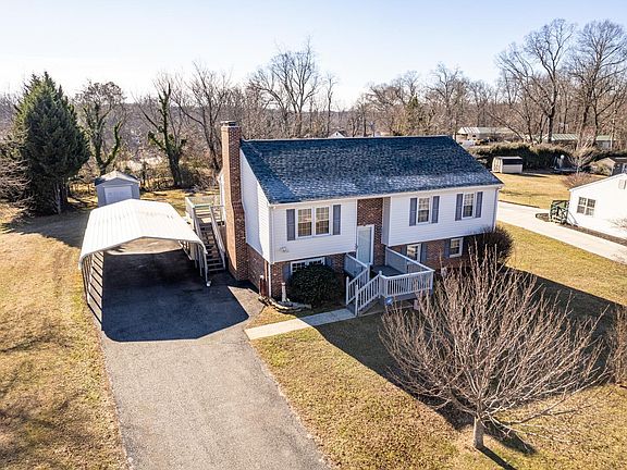 5th image of 344 Churchill Dr