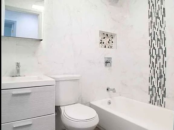 4th image of 1746 E 13th St APT 2A