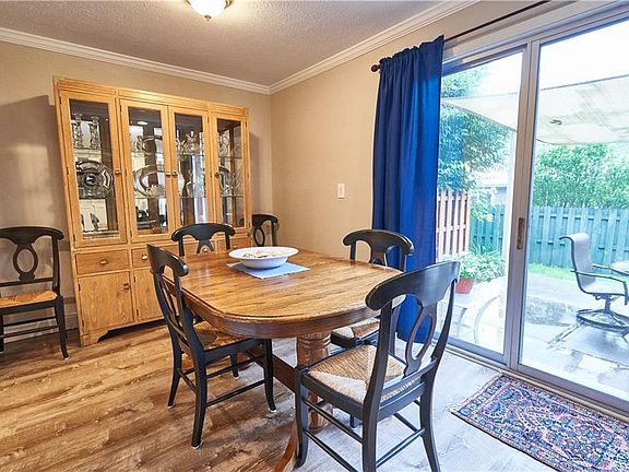 5th image of 9284 Willow Ln #9284