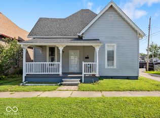 643 W South St, Shelbyville, IN 46176