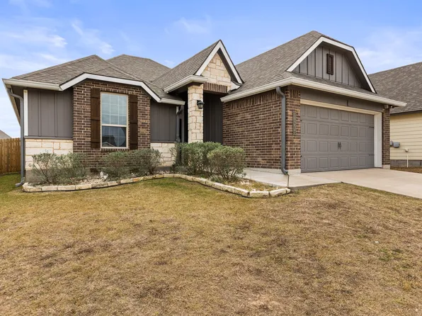 10237 Omni Dr, Waco, TX 76708