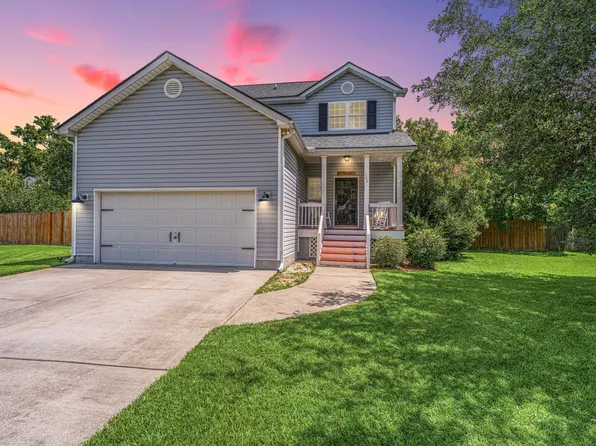 126 Hanahan Plantation Cir, Hanahan, SC 29410