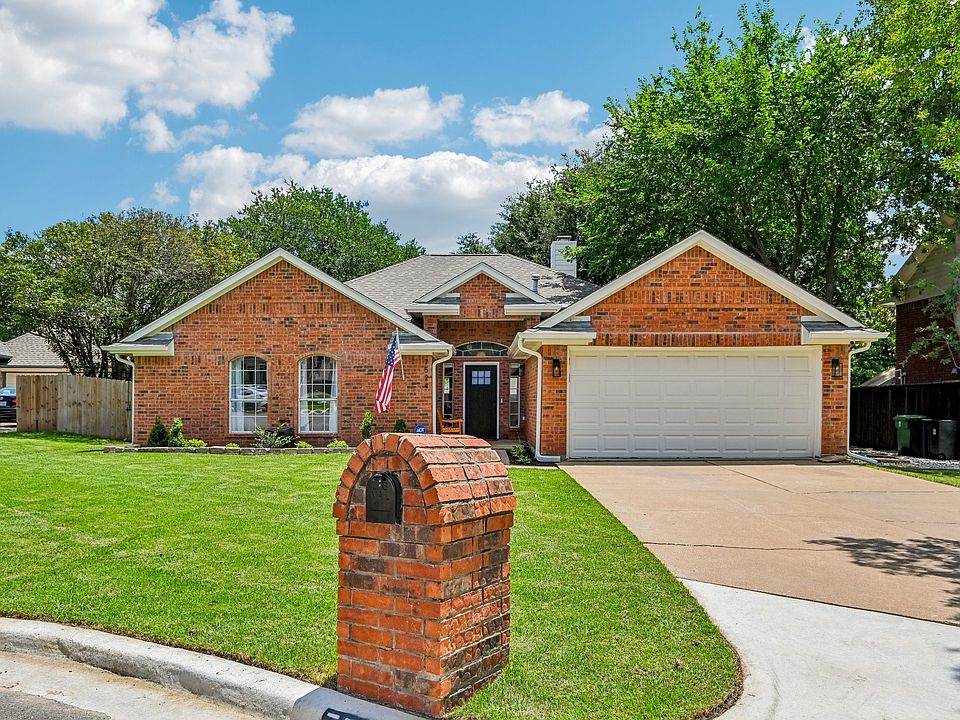 1st image of 7524 Brentwood Ct