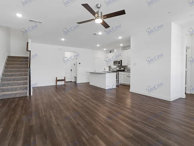 15878 Yellow Elder Rd — Photo 5