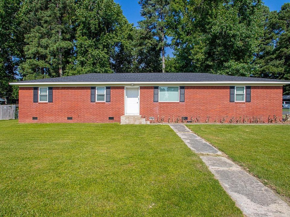 1st image of 510 Rosewood Dr