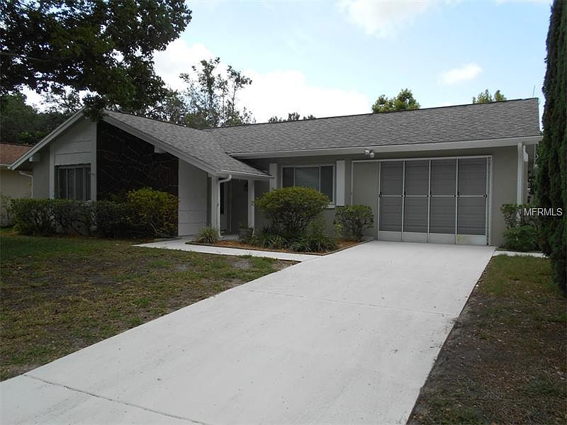 1st image of 8510 Lincolnshire Dr