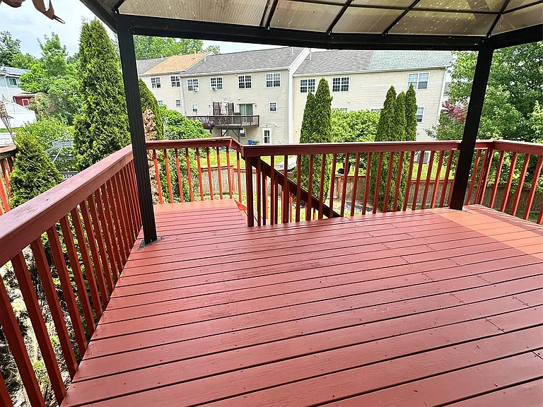 60 Peach Pl — Photo 41