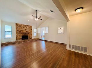 1906 Surrey Dr, Round Rock, TX 78664