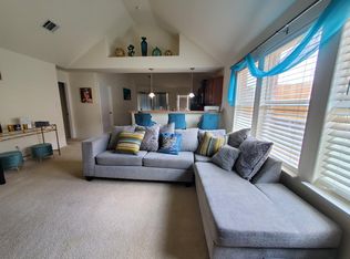 1117 Hidden Meadow Dr, Burleson, TX 76028