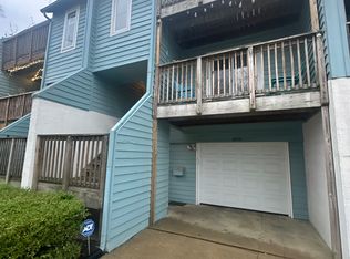 2499 Arctic Ave, Virginia Beach, VA 23451