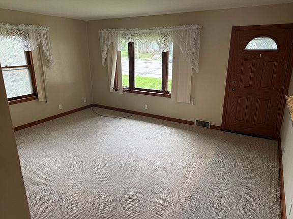 4th image of 5672 S 13th St