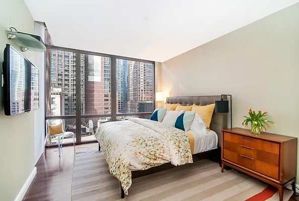 Sold by Compass | media 3