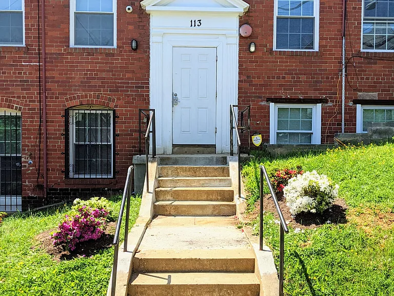 113 Wayne Pl SE #101 — Photo 14
