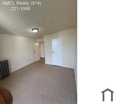 185 Valentine Ln