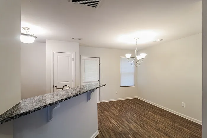 2845 Marlin Dr — Photo 7